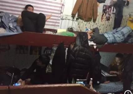 对比了全国名校研究生宿舍，我不想去复试了