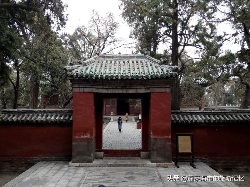 向经典致敬向传统致敬,向经典致敬弘扬传统文化