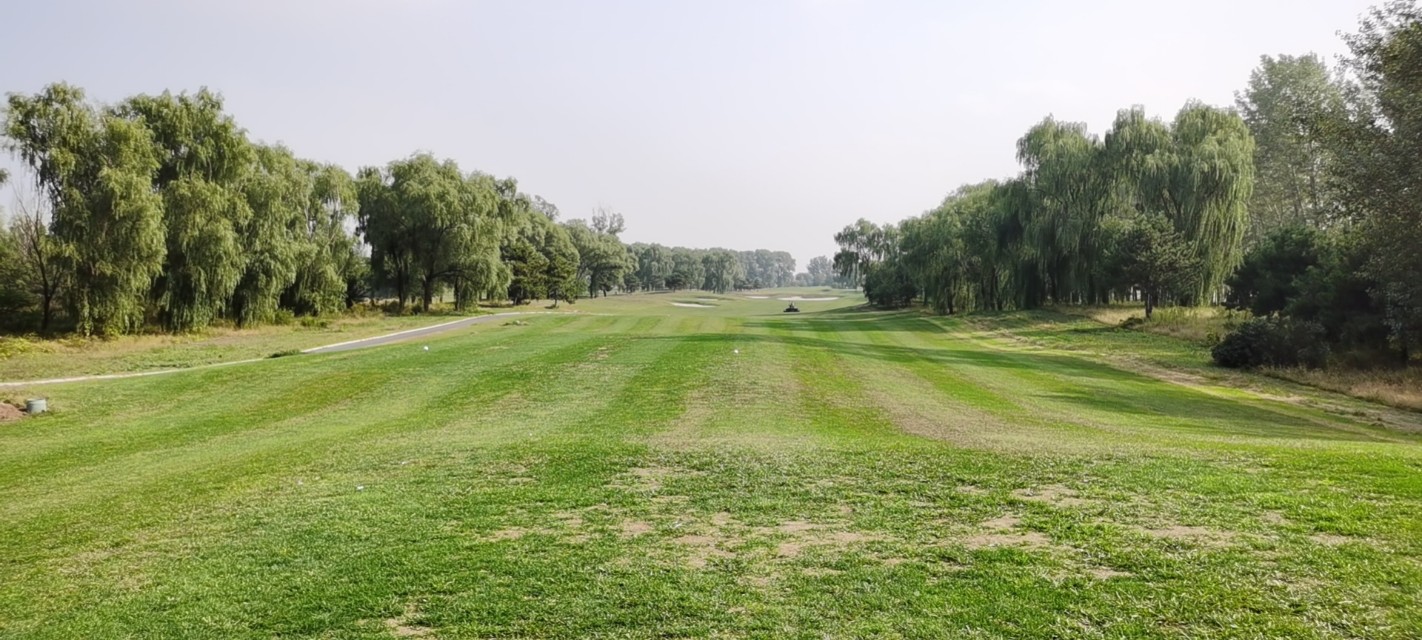 北京cbd国际高尔夫球场,北京金帝高尔夫球场