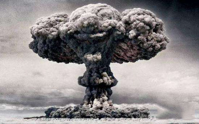 珍贵记录影像日本广岛原子弹爆炸,日本广岛原子弹爆炸时的真实录像