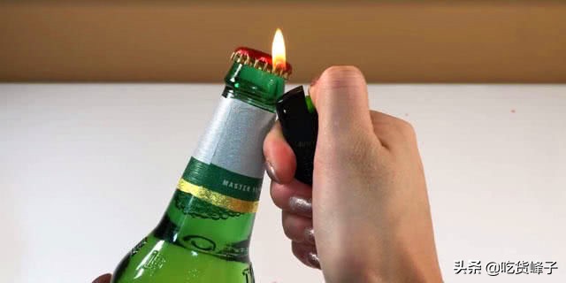 没有开瓶器怎么打开瓶盖,没开瓶器怎么开啤酒