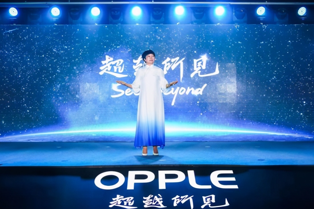 3岁被弃，20岁私奔，这位商界传奇女性，把缙云的光洒向全世界