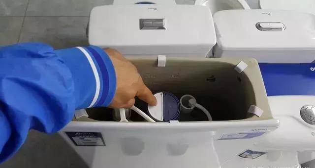 toto马桶cw886b如何调整冲力,马桶冲力减弱怎么办