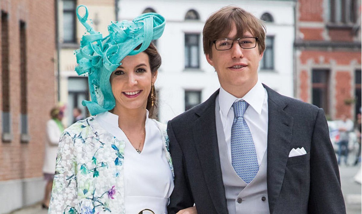 卢森堡前王妃发问，哪个头饰最好看？照片引发回忆，还难忘旧情吗