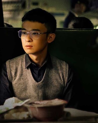 网上冲浪的年轻人们，别说你没有“QQ爱”过