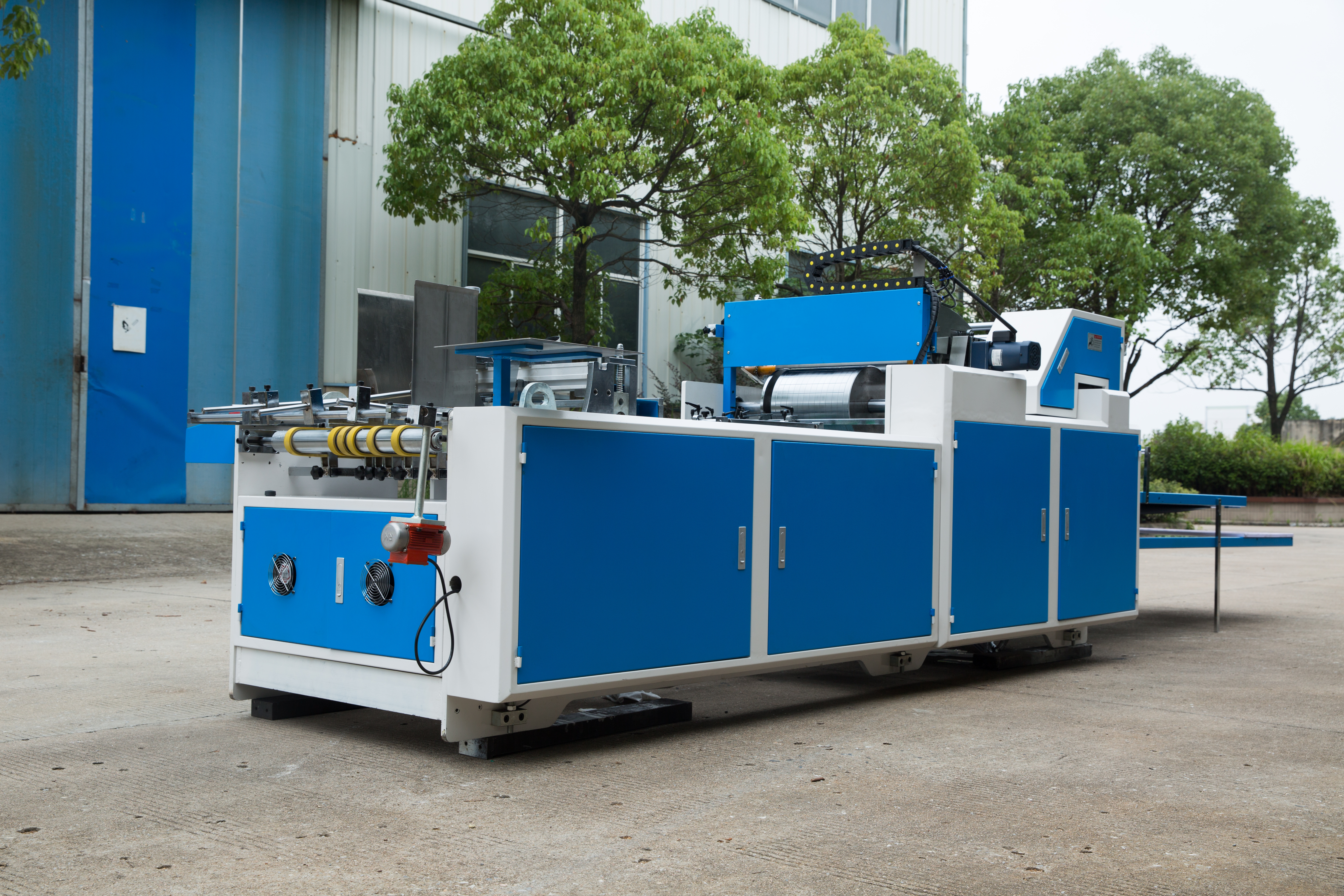 YH1080全自动高速贴窗机人机界面的人性化设计-安庆永华机械