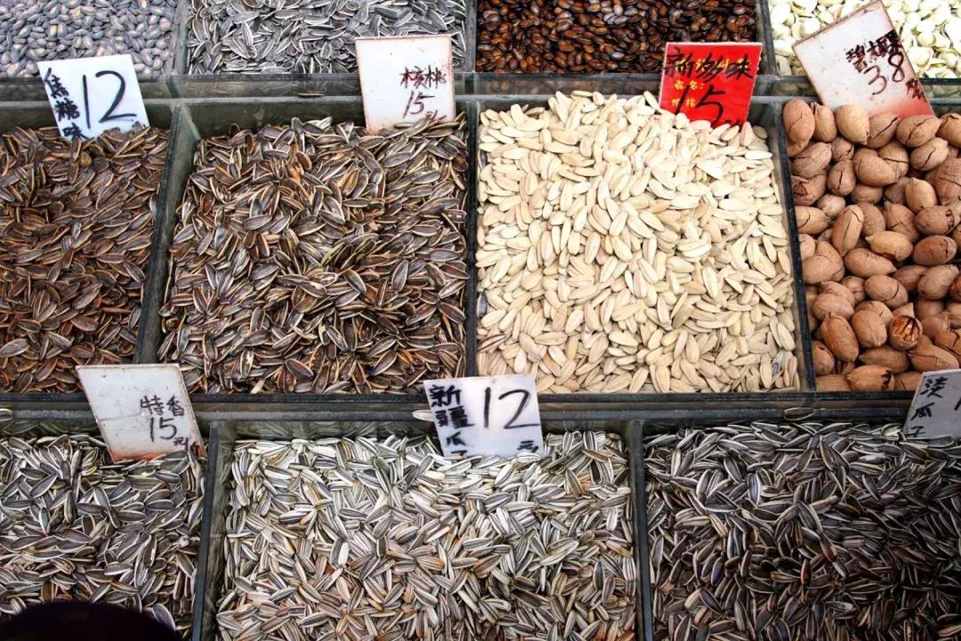 年味|带上小拖车跟我走!这里买年货实惠好吃