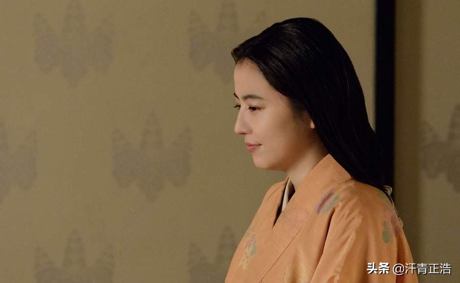 田尻、犬养、饭冢这些字，难登大雅之堂，日本人为什么用来当姓氏