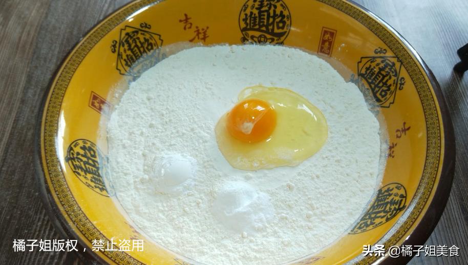 家常油条的做法酥脆又好吃,油条的家常做法酥脆松软教程