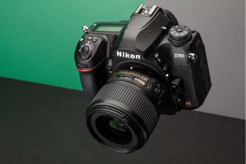 佳能EOSR6逗你玩？尼康Z6真靠谱？最近价格敏感无反很香