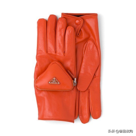 prada新款刺绣宽肩带,prada三角徽标外套