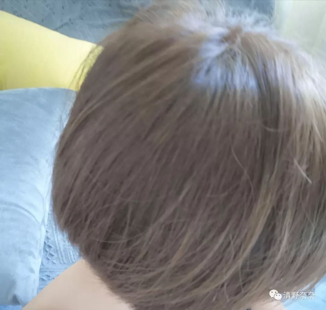 自己染头发推荐泡泡染发剂吗,爱折腾头发的女生