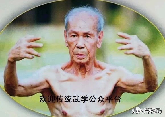 站桩要诀,站桩时身体要上下起伏吗