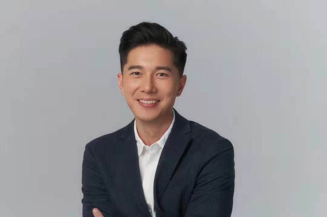 昔日顶流男团可米小子：2位成员离世，主唱许君豪已华丽转身