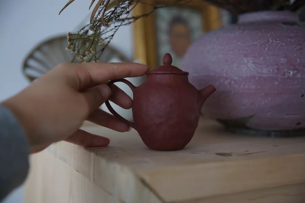 用水泥砌橱柜,用粘土捏一个好看的柜子