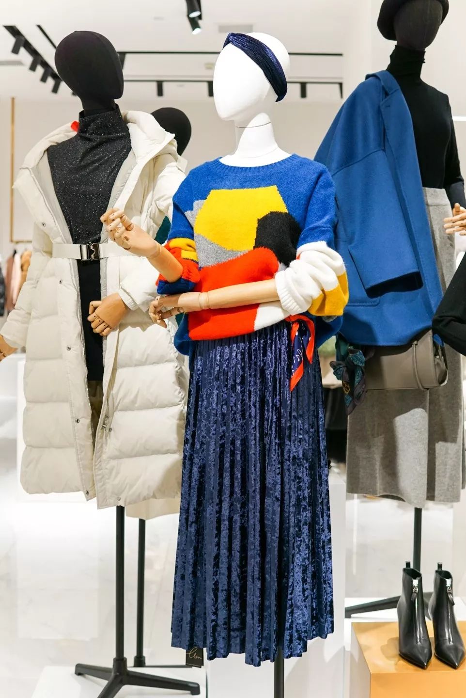 现代年轻人消费观只买吃的,当代年轻人消费观太真实了