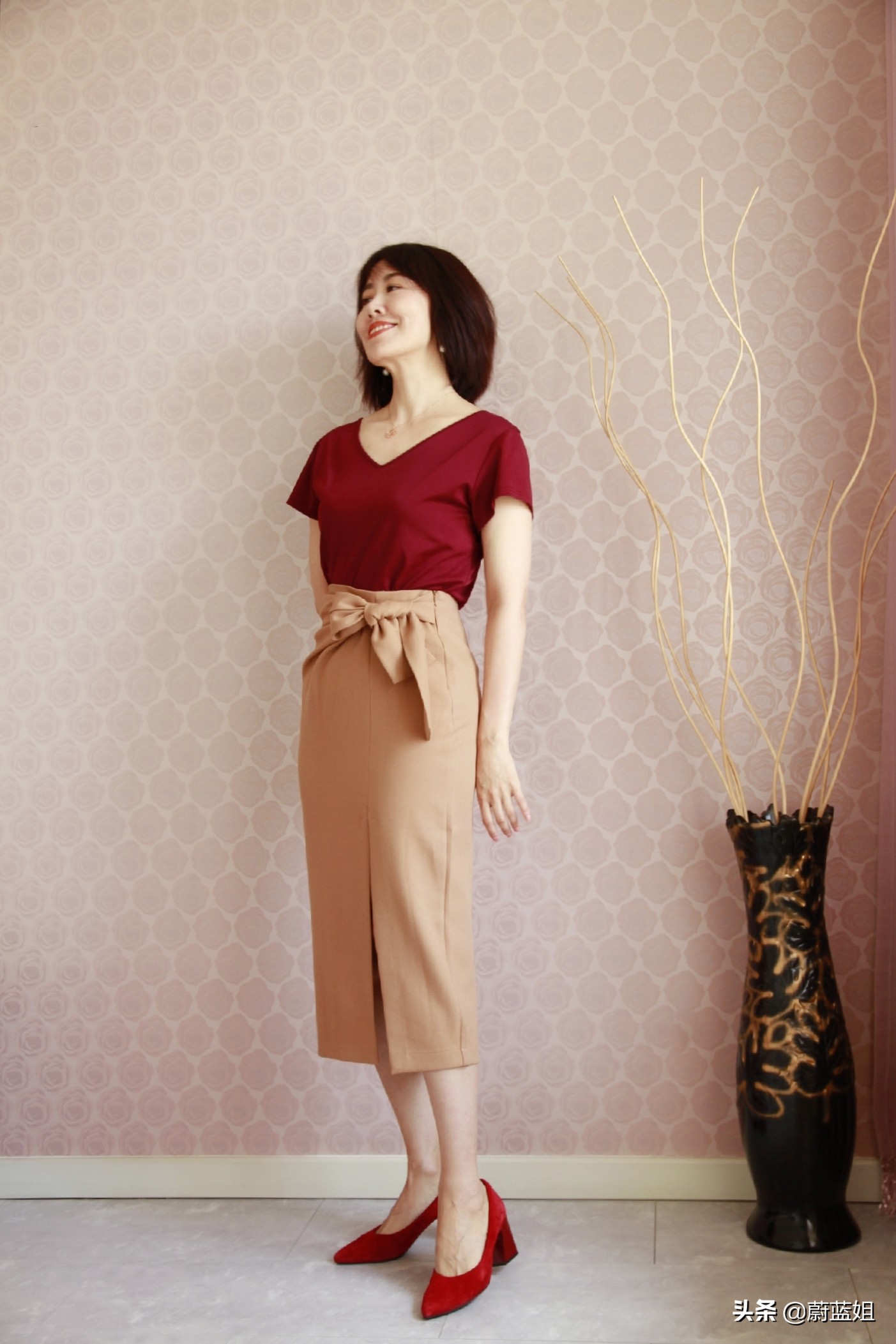 没有好鞋穷半截,没鞋穿了穷的买不起了