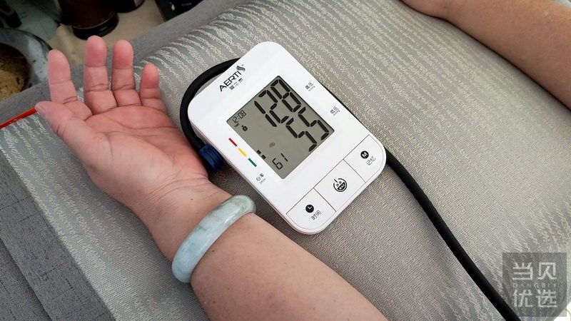 康泰家用血压计,爱尔泰血压计好不好