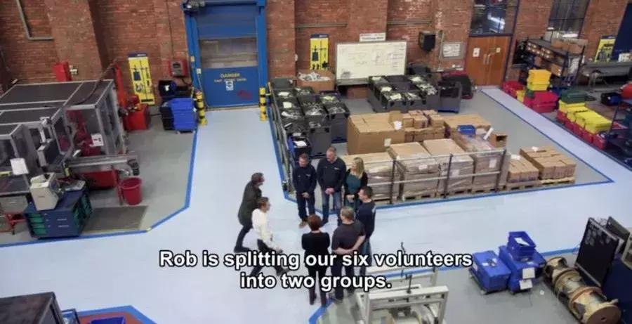 快走比跑步更毁膝盖,散步和跑步哪个更伤膝盖