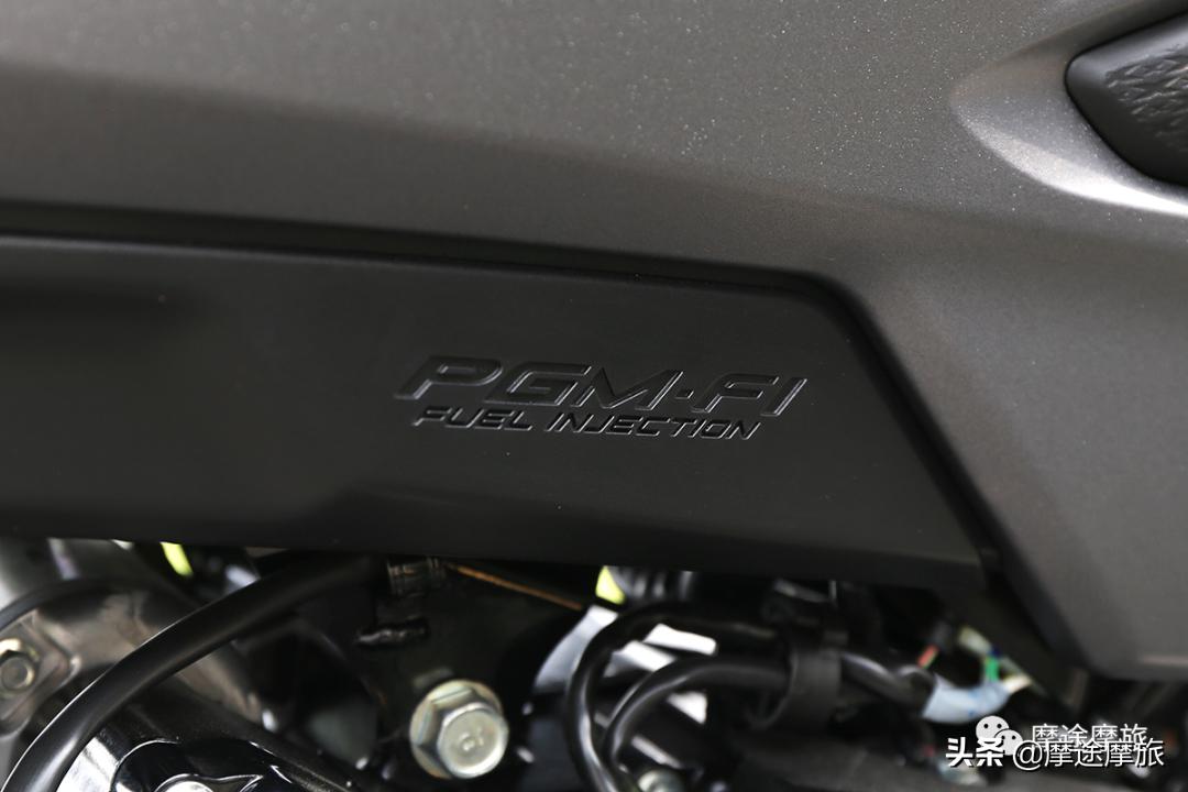 本田msx125和银钢小怪兽的对比,摩托车大赛小霸王