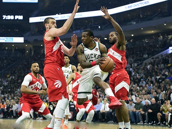 小卡34分快船7连胜登顶西部,小卡35分全场录像