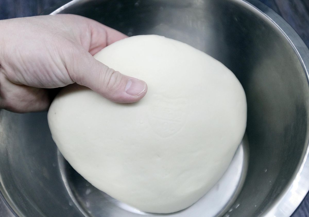 如何用普通面粉100克制作饺子皮,一岁宝宝面粉饺子皮制作