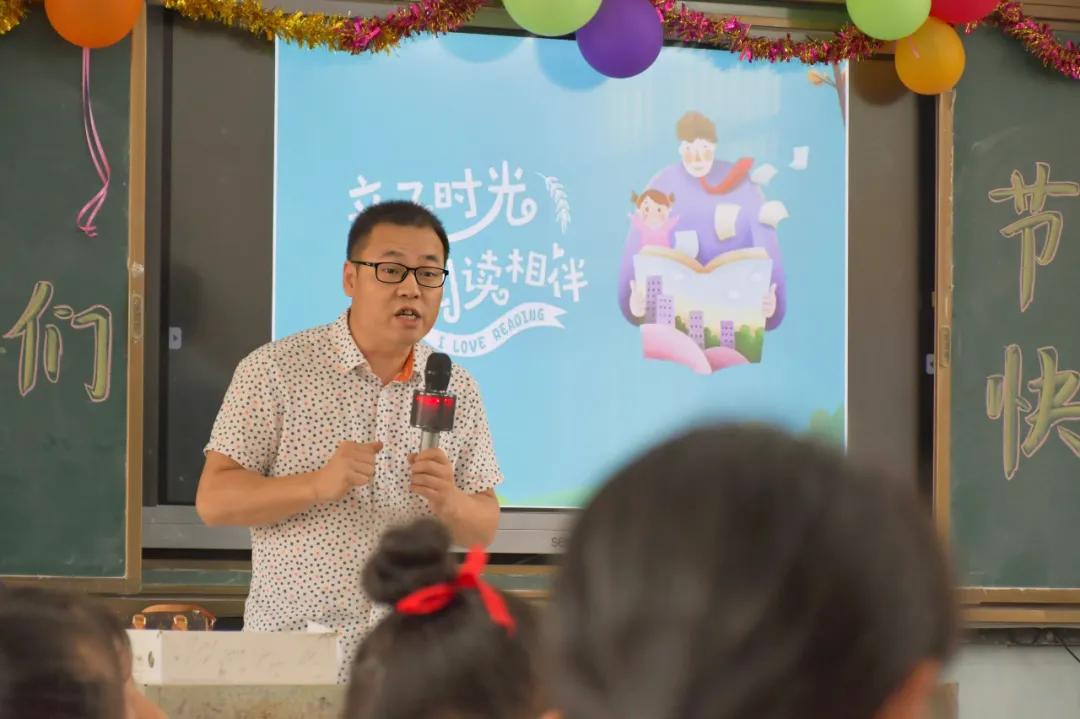 儿童庆祝建党100周年文艺汇演,庆祝建党百年文艺演出儿童合唱