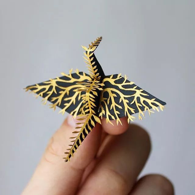 1000天1000只纸鹤,他折的纸鹤让自己走出抑郁……