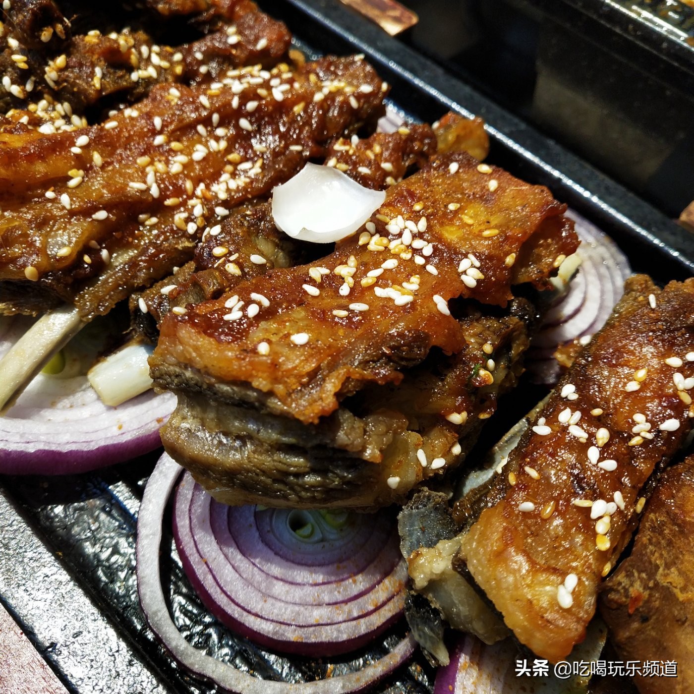 做一道特色烧烤味道好,烧烤做的好的视频