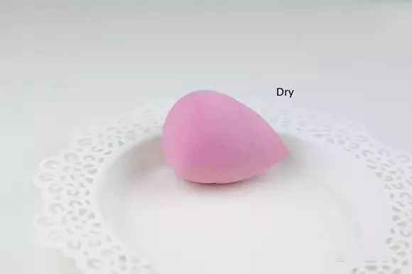 分析海绵粉扑的正确使用方法,粉扑海绵的正确使用方法