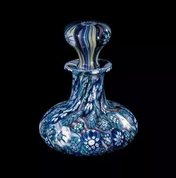 欧洲贵族喷的香水是什么,欧洲贵族喷的香水叫什么