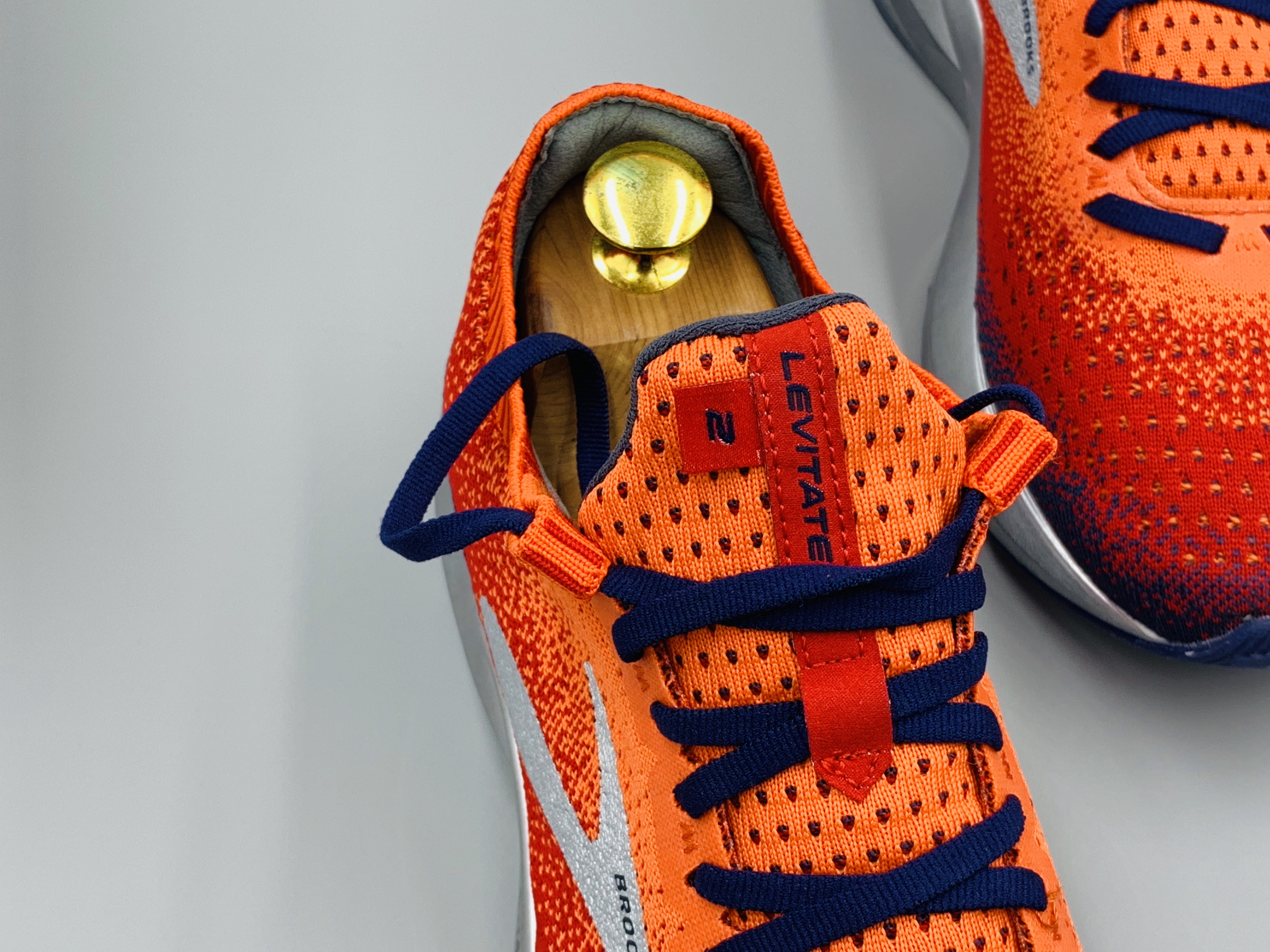 一双“漂浮”鞋—布鲁克斯BrooksLevitate2