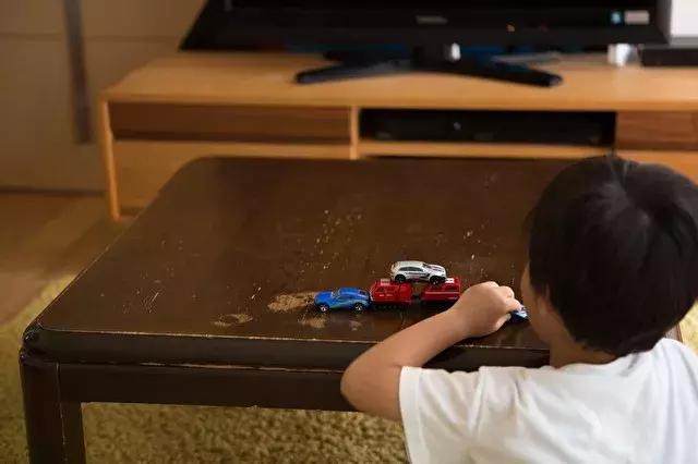 最困扰离婚家庭的其实是这件事，看看日本人怎么解决