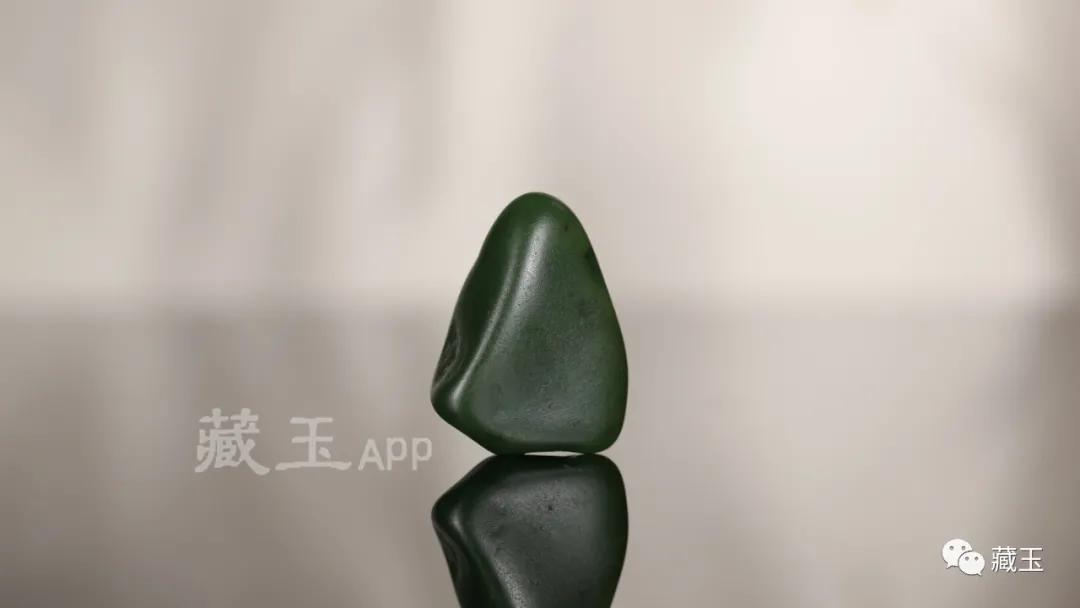 青花籽料山料和籽料,俄料籽料和山料籽料的区别