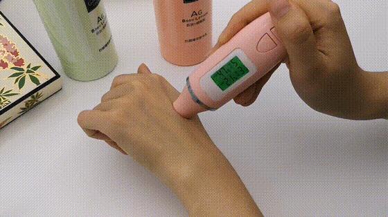 王鸥的气质和魅力是靠她的着装吗,王鸥私服明媚又惬意又优雅的感觉