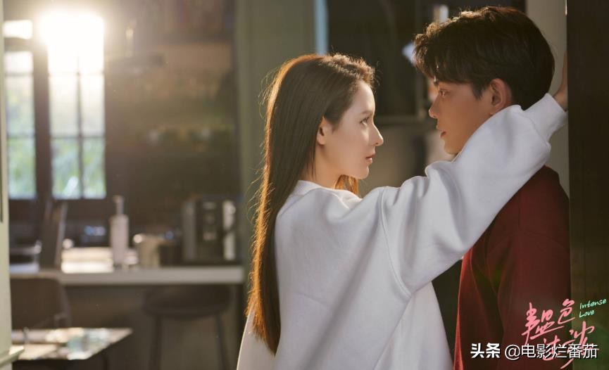 吕布是董卓培养的“生化人”？这又甜又虐的设定我第一次见