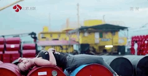 香港最美搬运工是炒作吗,曾经爆火的香港最美搬运工