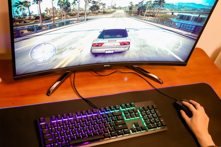 rog魔刃x是rog最好的鼠标吗,rog电竞鼠标影刃2无线版测评