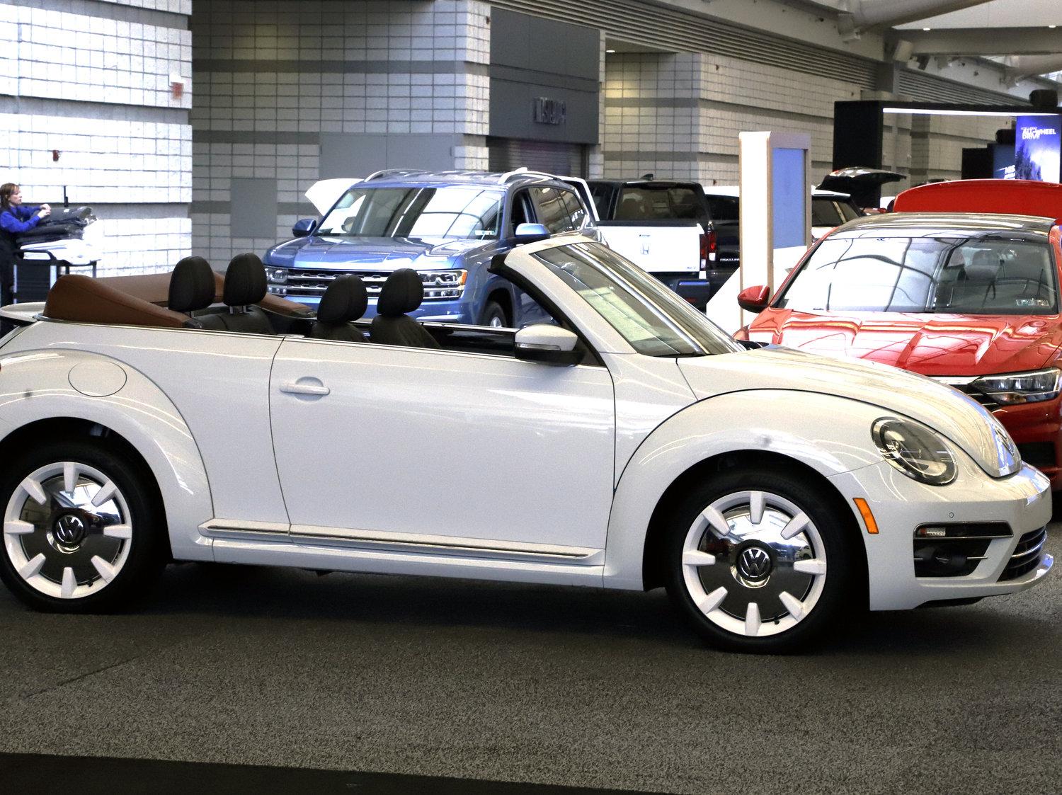 第一代大众甲壳虫合法上路,告别经典大众最后一辆甲壳虫下线