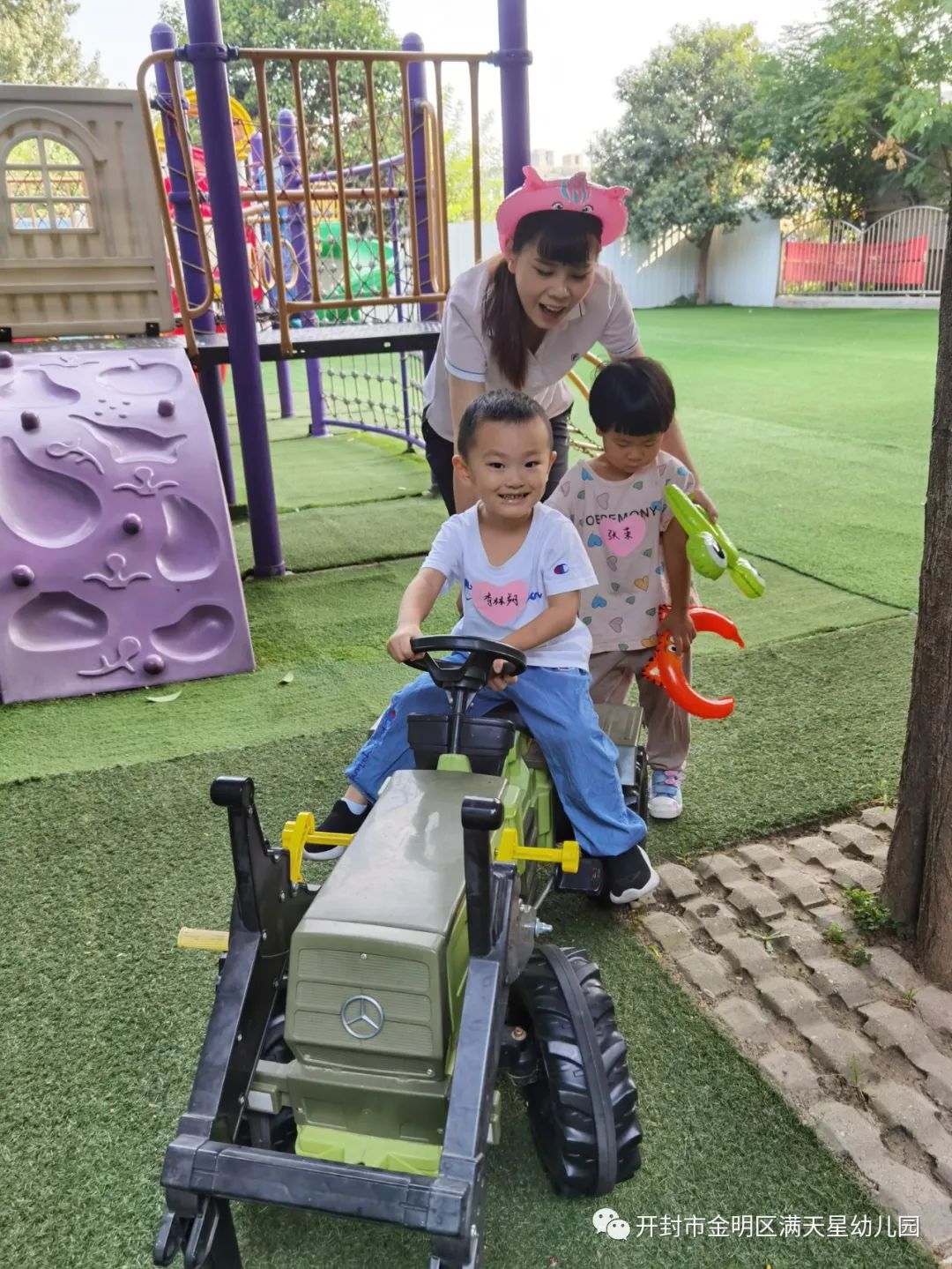 幼儿园开学第一周精彩掠影,幼儿园开学第一周快乐时光