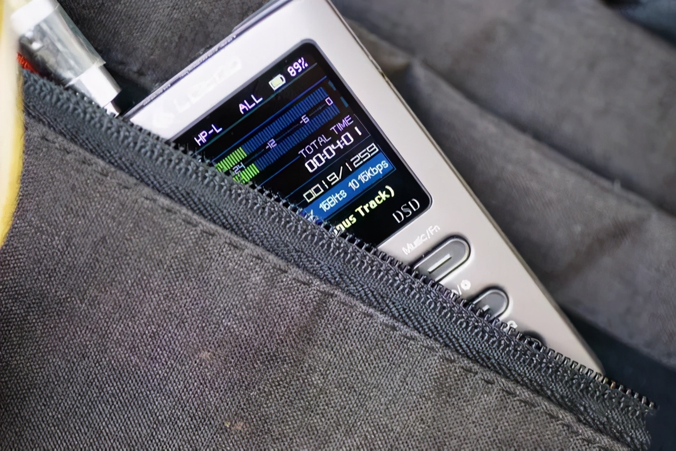 乐图铁菊花二代够用吗,入门hifi手机