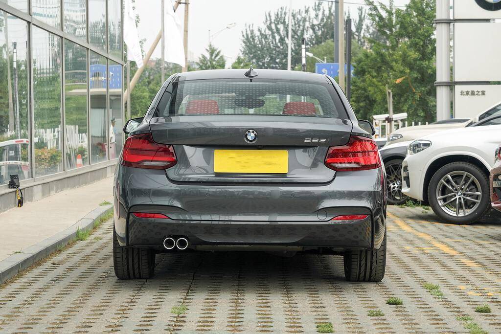 11万公里的宝马2系敞篷值得入手吗,敞篷车四座宝马2系优缺点