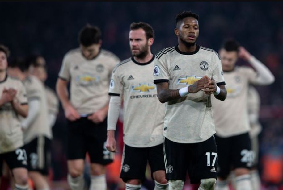 曼联赛季首遭连败,曼联赛季首败