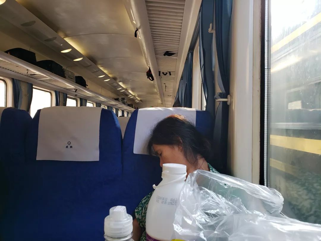 你说，秋天是一档子什么事儿？