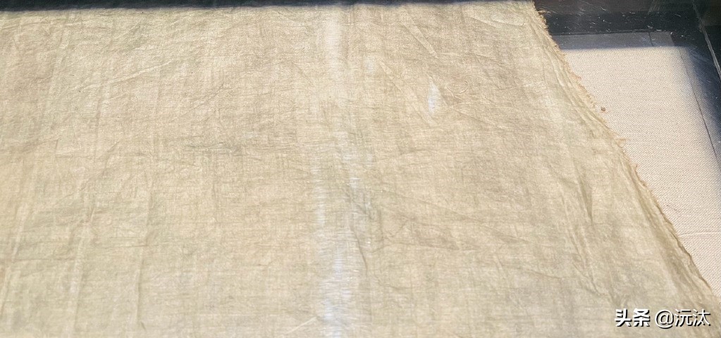 古代人穿的绫罗绸缎是什么,古代穿的纱料的衣服叫什么