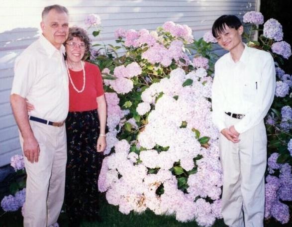 马云的“屌丝逆袭记”，和他跌落神坛背后的故事