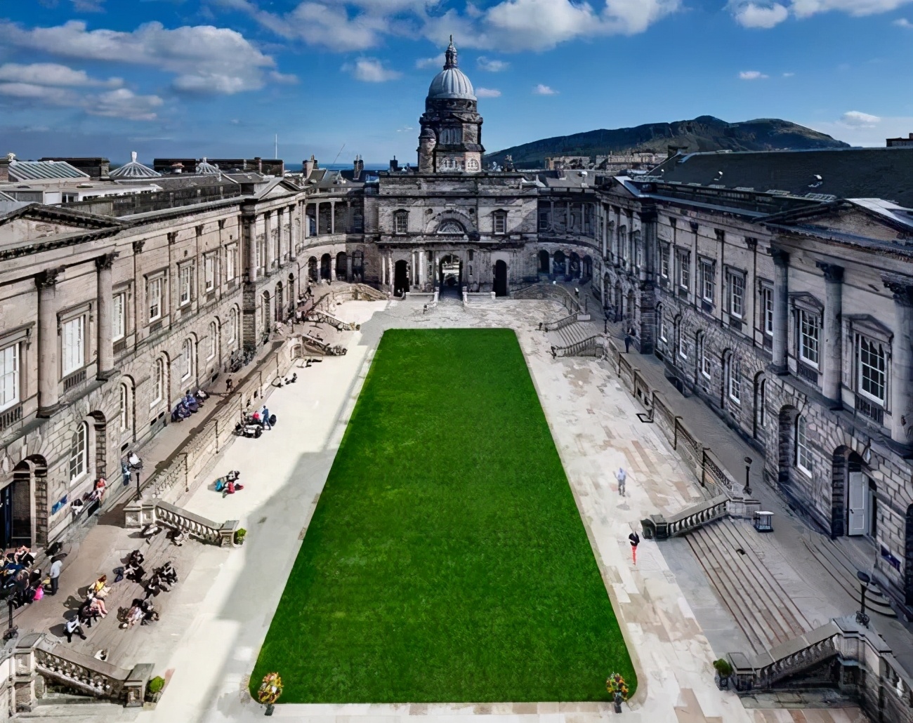 留学生的梦中圣地、神奇故事迭出，爱丁堡大学到底有什么魅力？