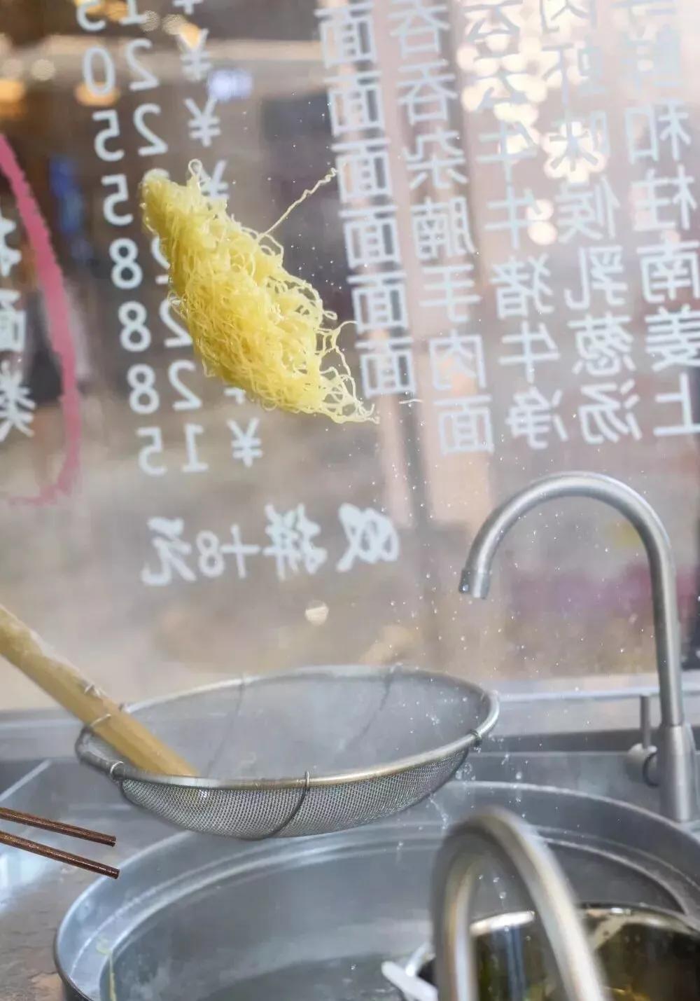 广州的云吞汤底,广州的好吃的面馆