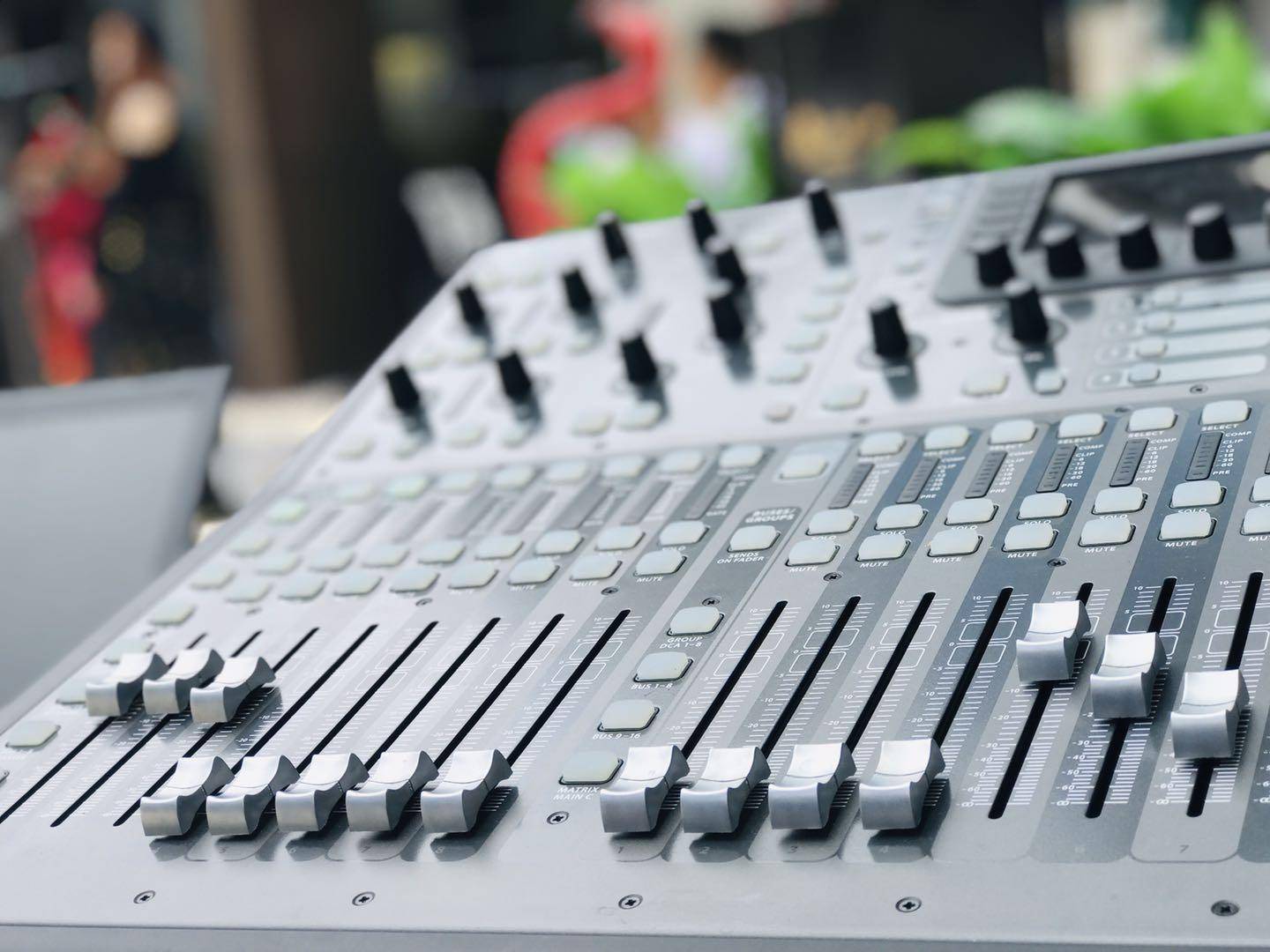 这款转换器太牛了!便宜的价格却能够外接调音台?