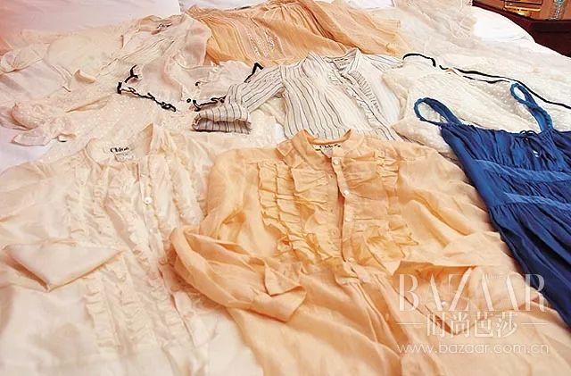 曾经全网被黑的他现在怎么样了,评价现在的章小蕙